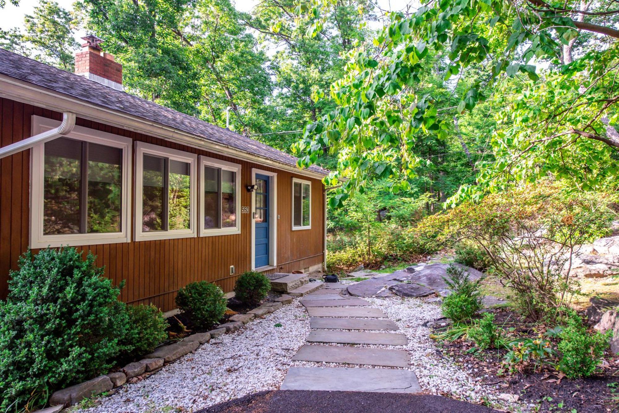 Family Friendly Mountain Cabin With Steam Shower Villa Harpers Ferry Exteriör bild